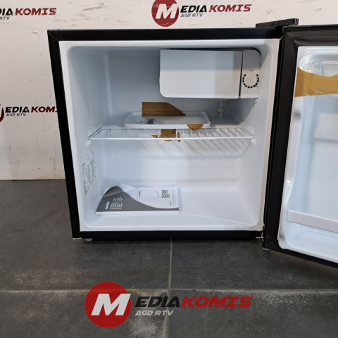 Chłodziarka Comfee RCD76DK2 Chłodziarka Comfee RCD76DK2
