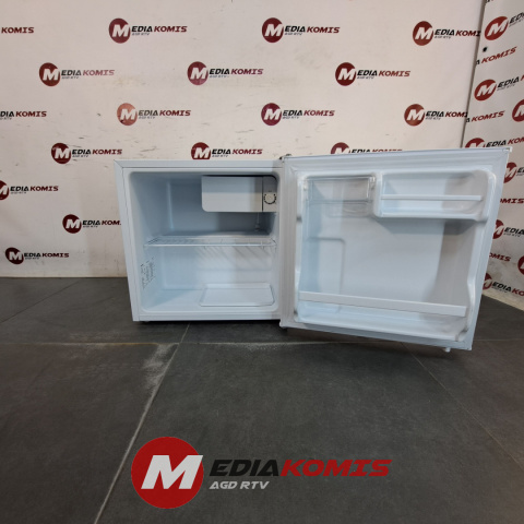 Chłodziarka Comfee RCD76WH2 Chłodziarka Comfee RCD76WH2