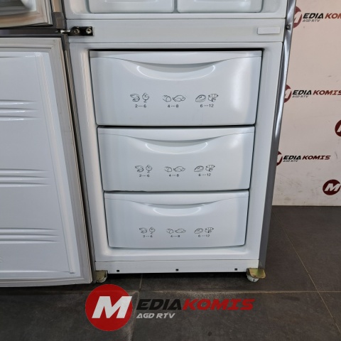 Lodówka Samsung SR-L3616BSS Lodówka Samsung SR-L3616BSS