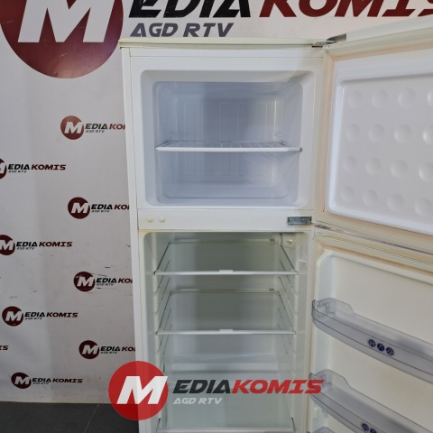Lodówka Whirlpool RF 220 W Lodówka Whirlpool RF 220 W