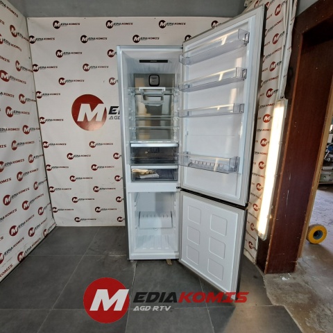 Lodówka Grundig GKPN 66940 LXPW Lodówka Grundig GKPN 66940 LXPW