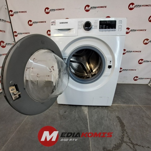Pralka Samsung WW8ET4048CE [3]