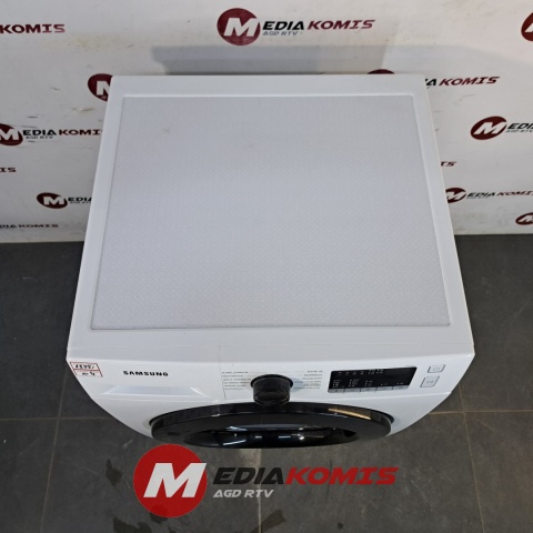 Pralka Samsung WW8ET4048CE [4]