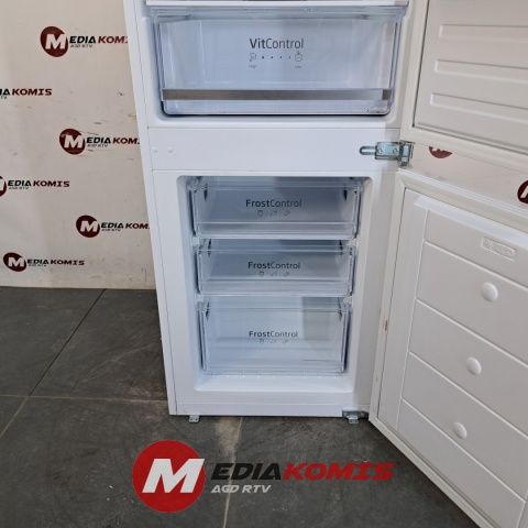 Lodówka Amica EKGCS 387 900 Lodówka Amica EKGCS 387 900