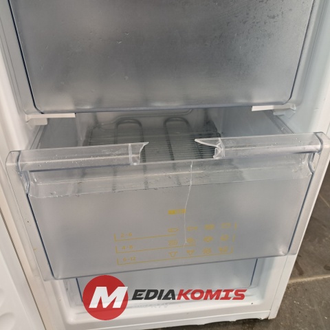 Zamrażarka Constructa CE112100