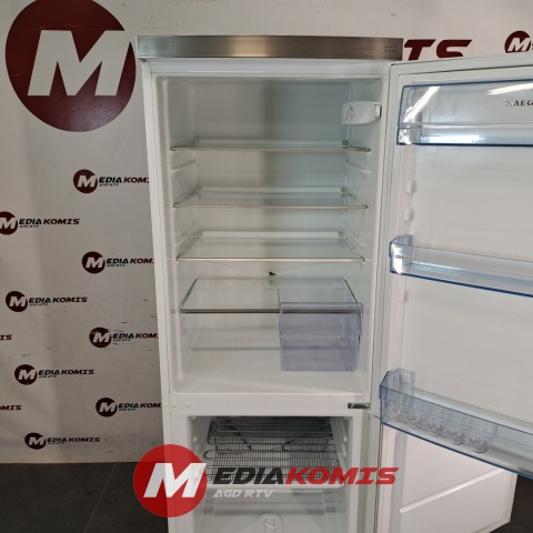 Lodówka AEG S32900CSW0