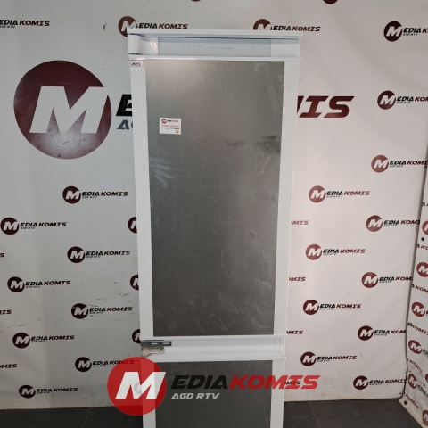 Lodówka Candy CBT3518FW