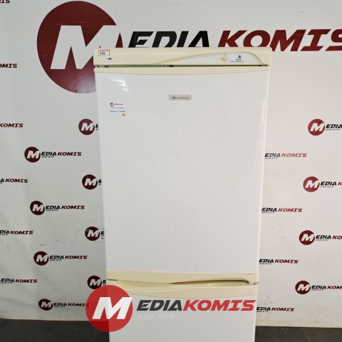 Lodówka Polar CZE236A