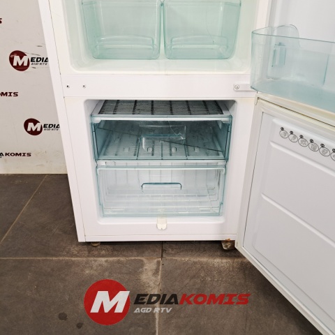 Lodówka Amica ACZ3101P