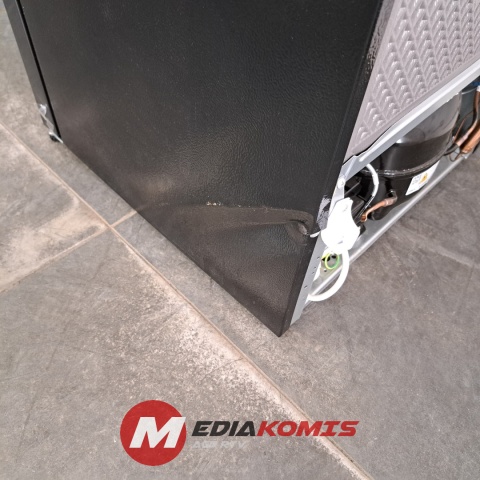 Lodówka Chiq CBM159LEBD [4]