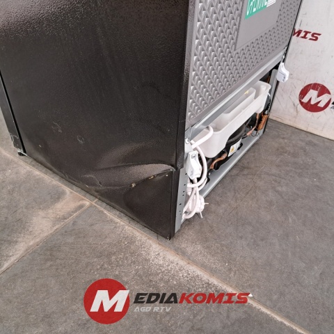 Lodówka Chiq FBM157L42 [4]