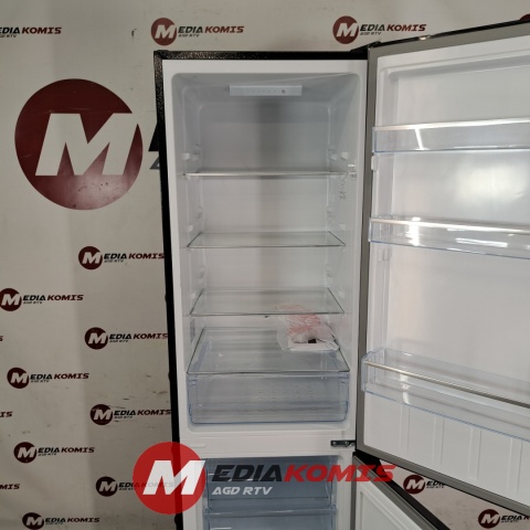 Lodówka Chiq FBM260L [2]