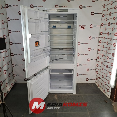 Lodówka Bauknecht BNF70400