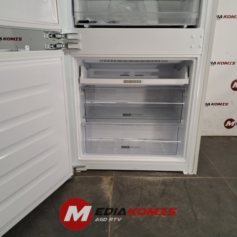 Lodówka Bauknecht BNF70400