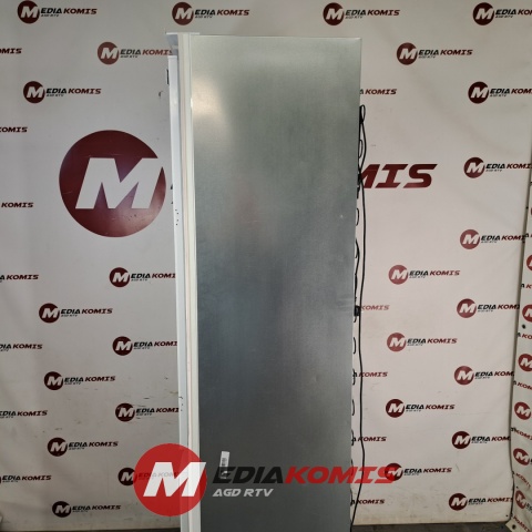 Lodówka Bauknecht BNF70400