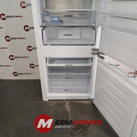 Lodówka Bauknecht BNF70400 [2]