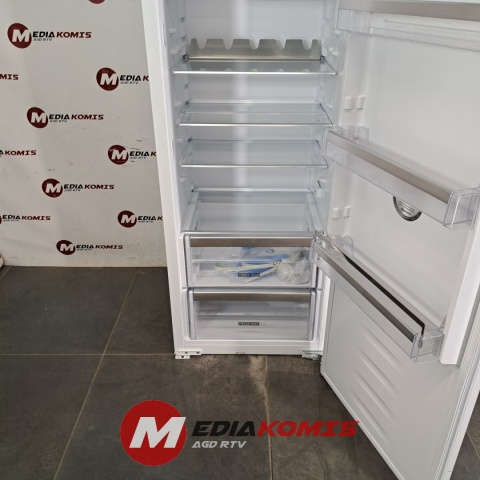 Lodówka Bauknecht KSI 18GF2 P2