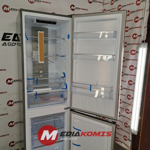 Lodówka Amica KGCN 388 144 E