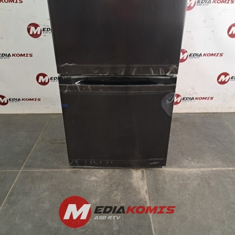Lodówka Chiq CBM117L42