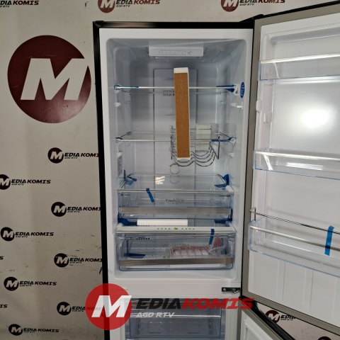 Lodówka Amica KGCN 387 110 S