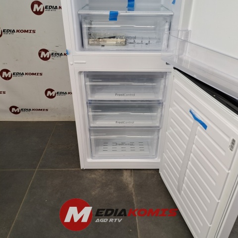 Lodówka Amica KGCL 387 115 W