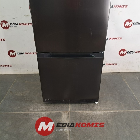 Lodówka Chiq CBM117L42 [3]