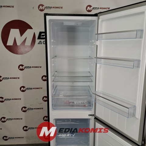 Lodówka Chiq FBM260L [2]