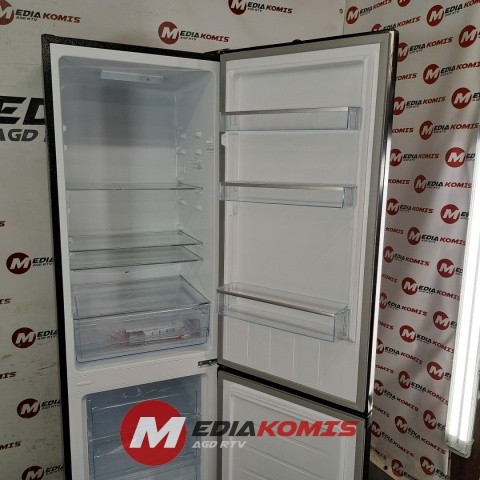 Lodówka Chiq FBM260L [2]