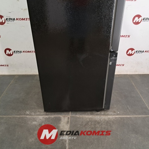 Lodówka Chiq CBM117L42 [5]