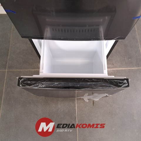 Lodówka Chiq CID282NEIBE [3]