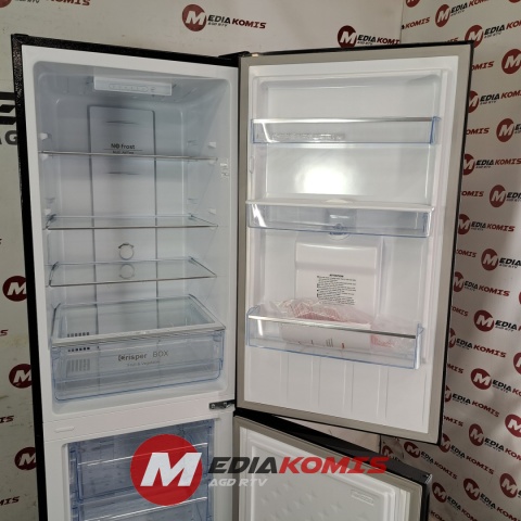 Lodówka Chiq FBM228NE4DE [7]