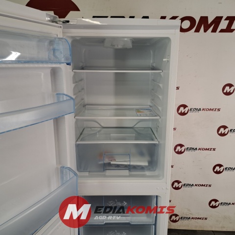 Lodówka Beko CSA 24032