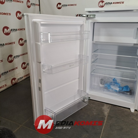 Lodówka Bauknecht KSI 9GF2E