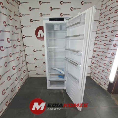 Chłodziarka Bauknecht KSI 18VF2 P [2]