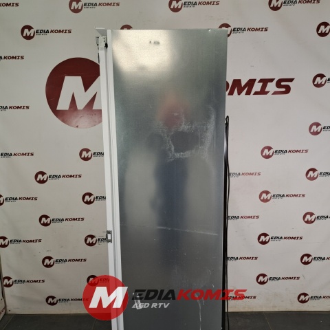 Chłodziarka Bauknecht KSI 18VF2 P [2]