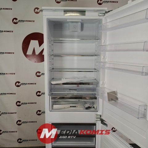 Lodówka Bauknecht B70 410 2