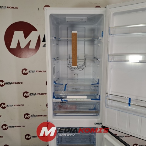 Lodówka Amica KGC 15493 W