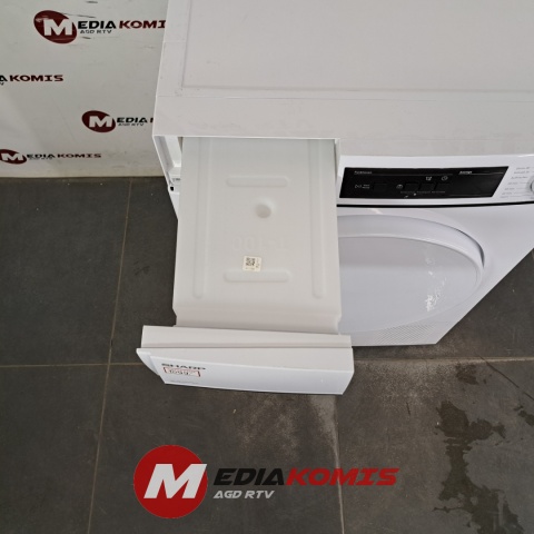 Suszarka Sharp KD-NHA8S7PW21