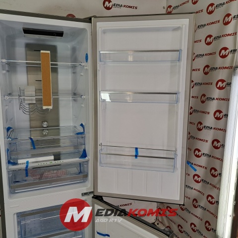 Lodówka Amica KGCN 388 144 E