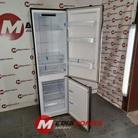 Lodówka Amica KGCN 388 144 S