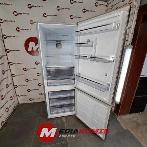 Lodówka Bauknecht BHK2 6494 X6E