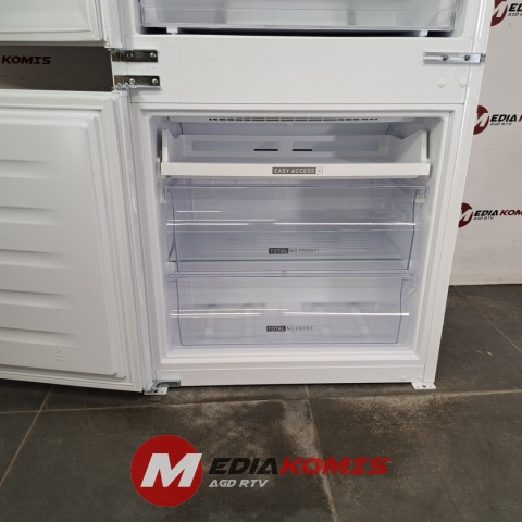 Lodówka Bauknecht BNF70400S