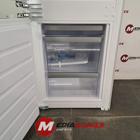 Lodówka Bauknecht KGIS 16F2 P