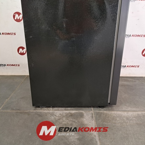 Lodówka Chiq CTT107BC [2]