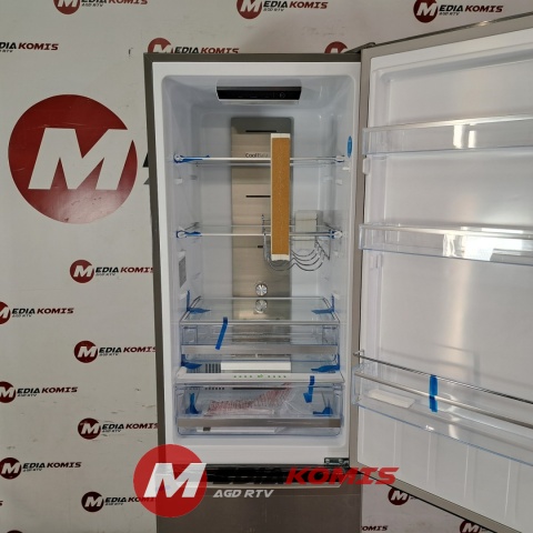 Lodówka Amica KGCN 388 144 E