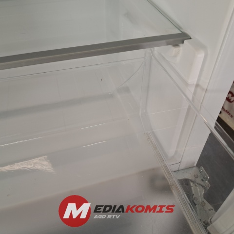 Lodówka Bauknecht KGIL 18F2 P