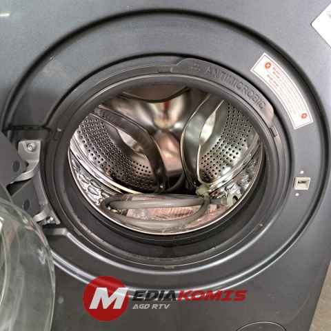 Pralka Chiq CW07123863AX [2]