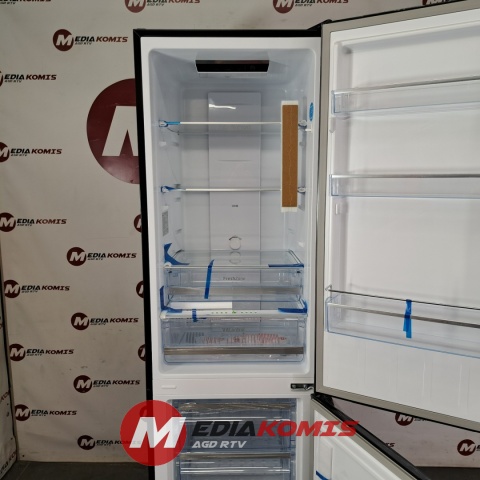 Lodówka Amica KGCN 388 144 S