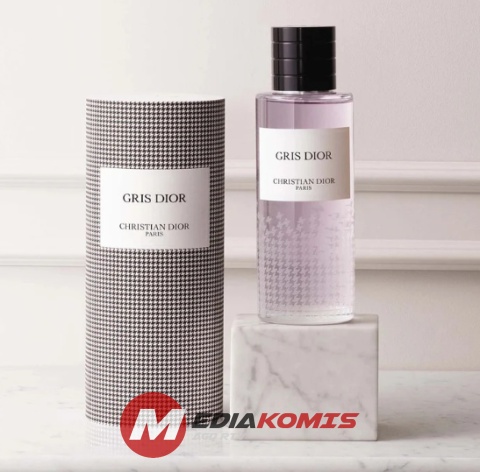 Christian Dior Gris Dior Perfume For Unisex EDP 125ml