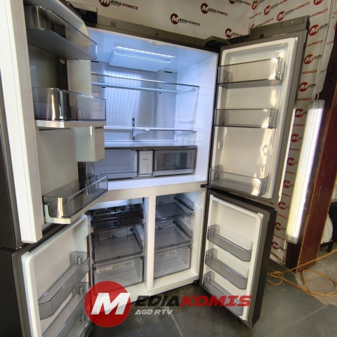 Lodówka Samsung RM90F67CEC [2]